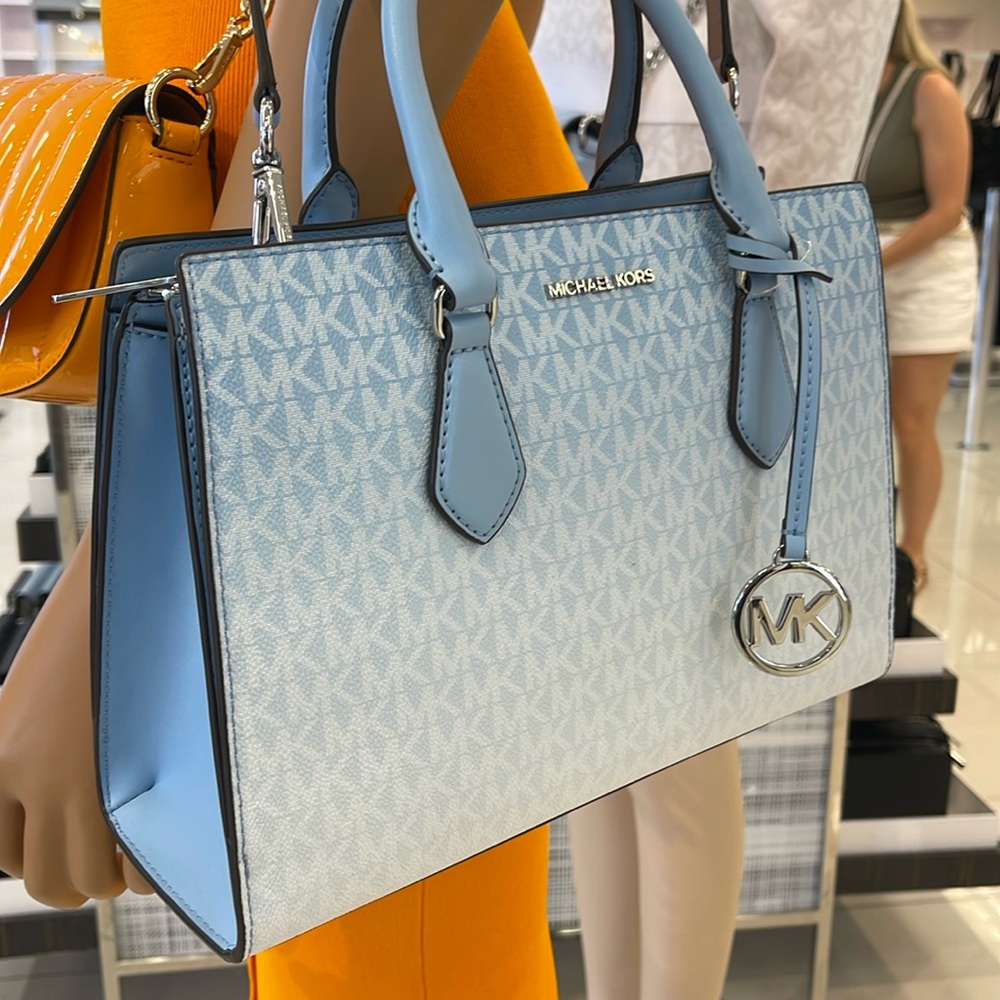 MICHAEL KORS Sheila Medium Ombré Signature Logo Satchel Crossbody Bag 
LIGHT SKY - Picture 16 of 16